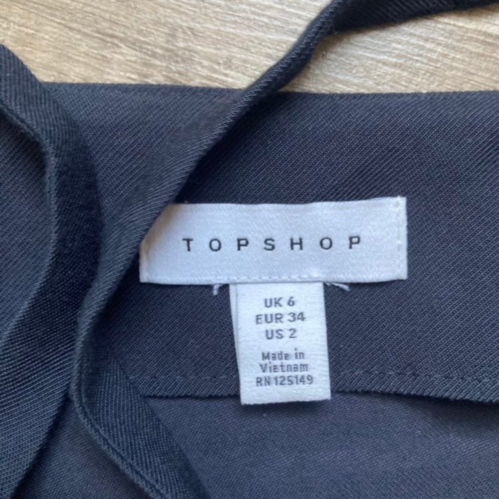 Topshop - Picture 2 of 5